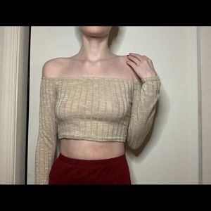 Long sleeve off shoulder drop top